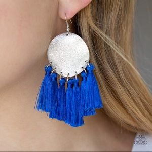 Silver earrings with Blue fringe